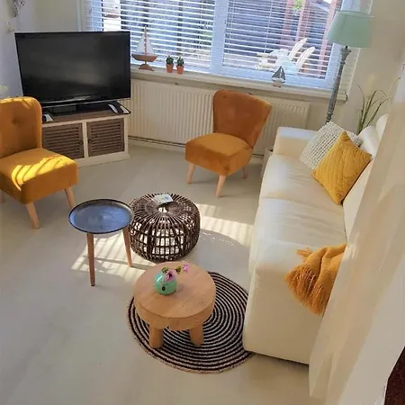 Holiday home De Kneet *