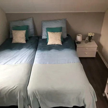 Holiday home De Kneet *