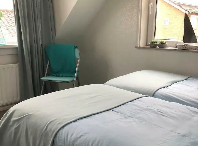 De Kneet * 에크몬드안지